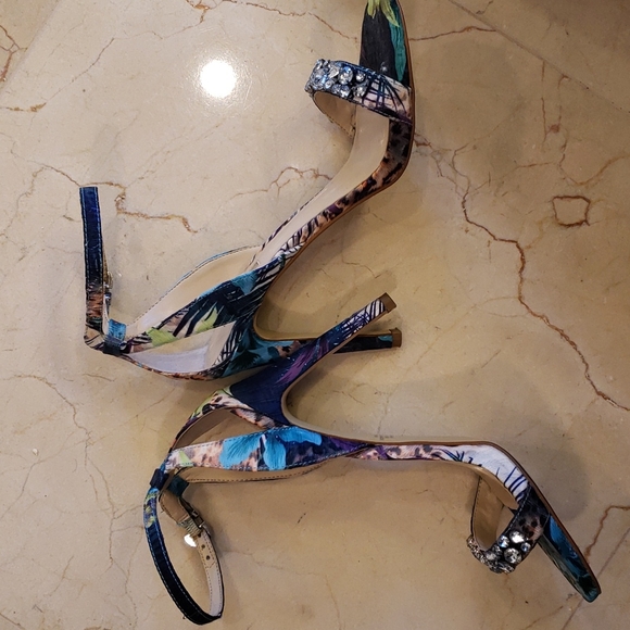 Guess Catarina4 open-toe ankle strap embellished heels, 7.5 - Picture 5 of 16